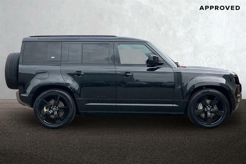 Land Rover Defender 110 3.0 D300 X-dynamic Hse 110 7 Seat Black #3