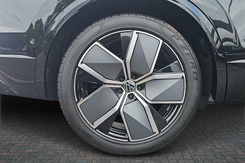 Volkswagen Touareg 3.0 V6 Tdi 4Motion 286 Final Edition Tip Black #4
