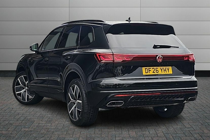 Volkswagen Touareg 3.0 V6 Tdi Final Edition Suv Tiptronic Black #3