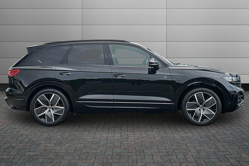 Volkswagen Touareg 3.0 V6 Tdi Final Edition Suv Tiptronic Black #4