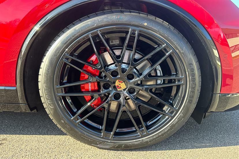 Porsche Macan 380Kw 4S 100Kwh Red #6