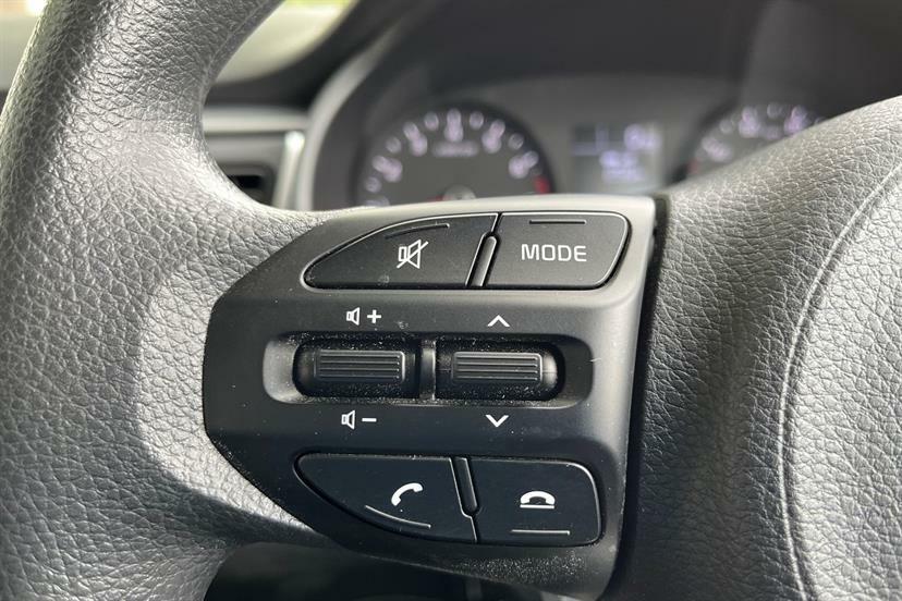 Kia RIO 2 1.0 Black #18