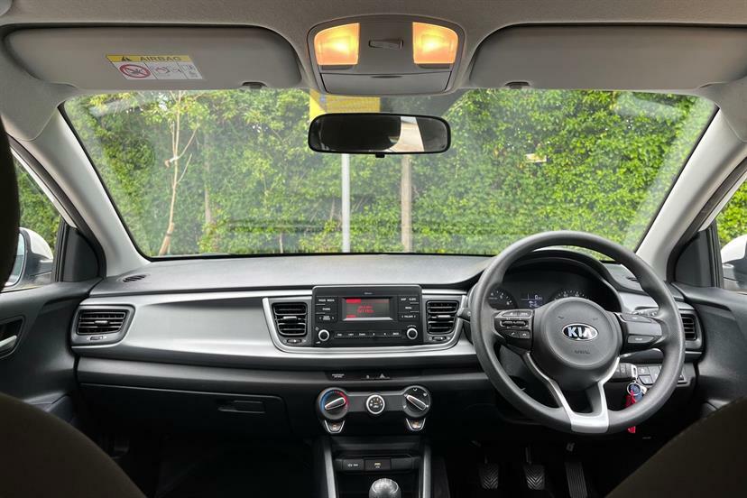 Kia RIO 2 1.0 Black #29