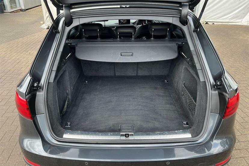 Audi A4 S Line Blue #8
