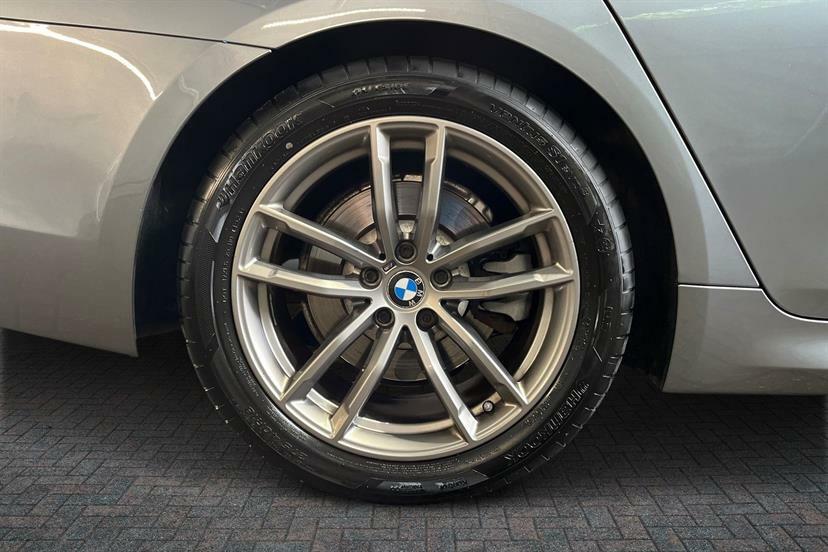 BMW 5 Series 520D M Sport #3