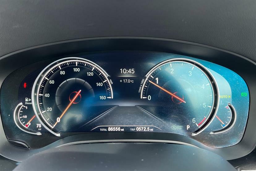 BMW 5 Series 520D Se Blue #14