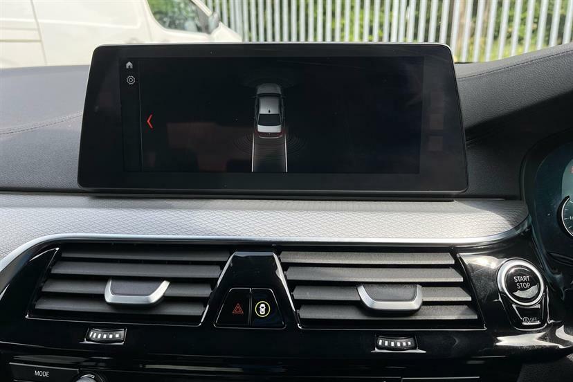 BMW 5 Series 520D Se Blue #19