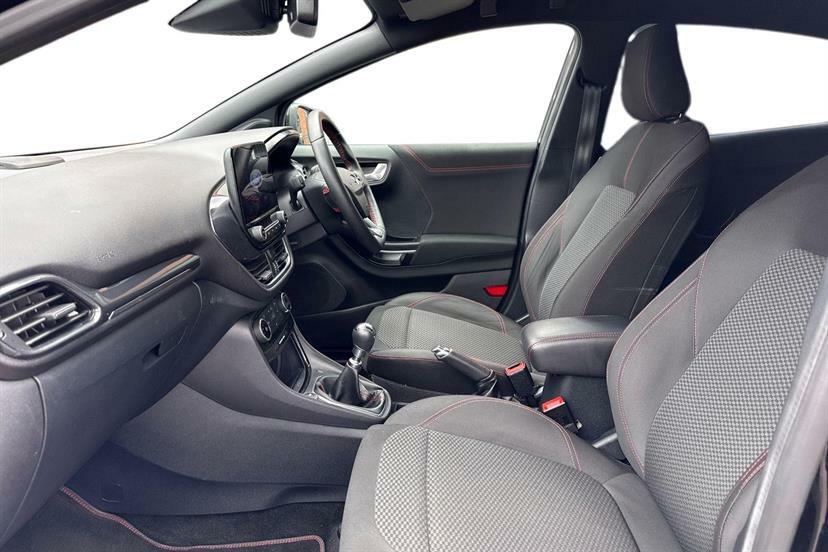 Ford Puma 1.0 Ecoboost Hybrid Mhev St-line Black #2