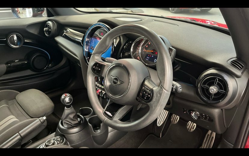 Mini Hatch 3-Door Hatch Cooper Sport GP22HBH Red #6