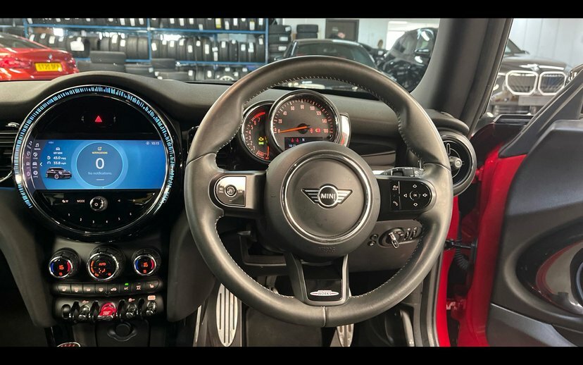 Mini Hatch 3-Door Hatch Cooper Sport GP22HBH Red #5