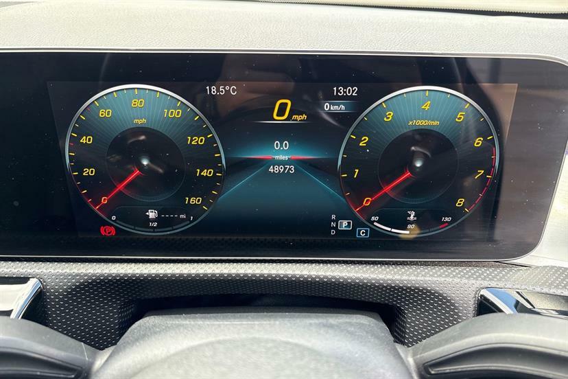 Mercedes-Benz CLA Class 180 Amg Line Premium Tip Grey #6