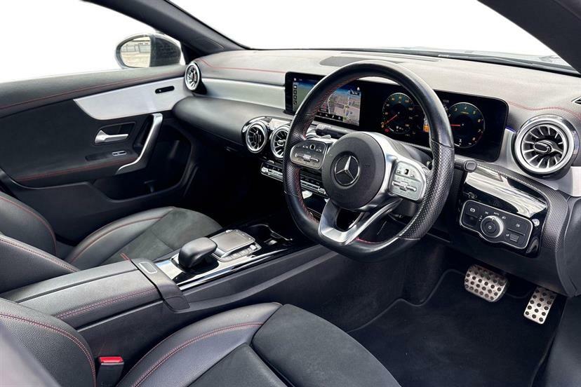 Mercedes-Benz CLA Class 180 Amg Line Premium Tip Grey #5