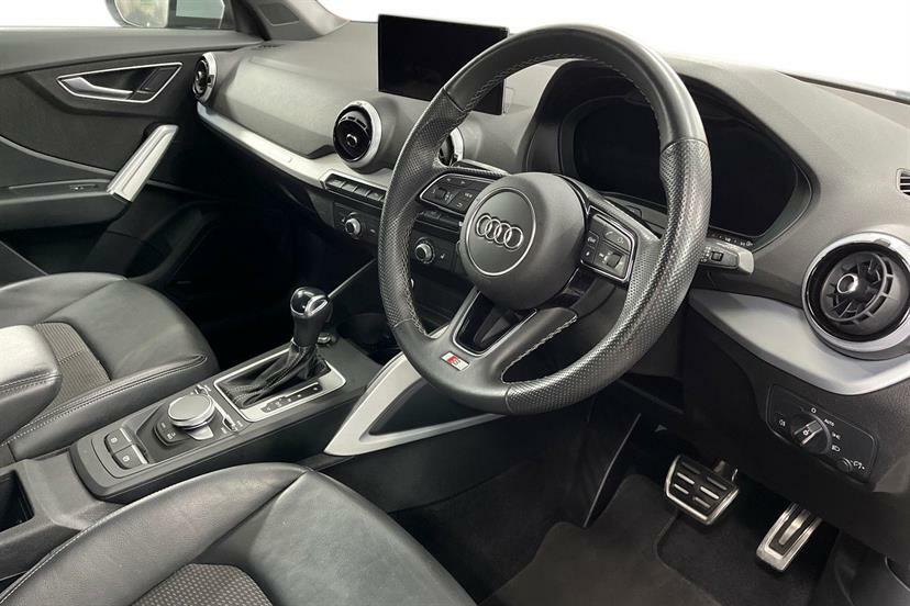 Audi Q2 35 Tfsi S Line S Tronic Grey #6