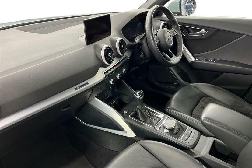 Audi Q2 35 Tfsi S Line S Tronic Grey #2
