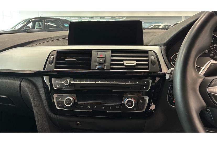 BMW 3 Series 2.0 320I M Sport Touring Euro 6 Ss Blue #8