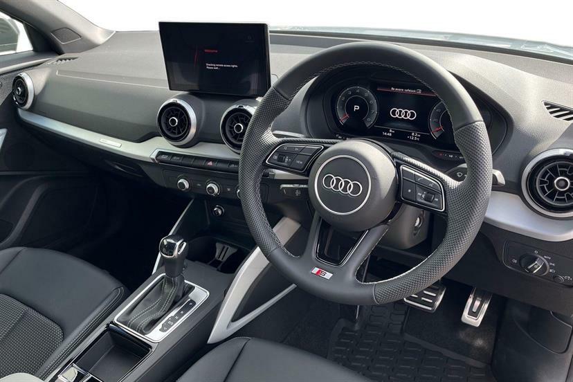Audi Q2 35 Tfsi S Line S Tronic Grey #6