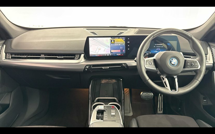 BMW iX1 Ix1 Edrive20 M Sport YL25CXN Blue #4