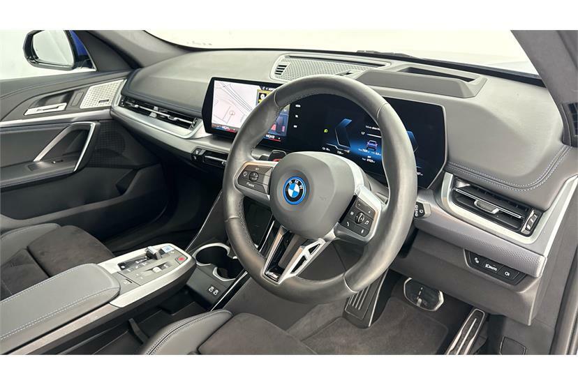 BMW iX1 150Kw Edrive20 M Sport 65Kwh Blue #6
