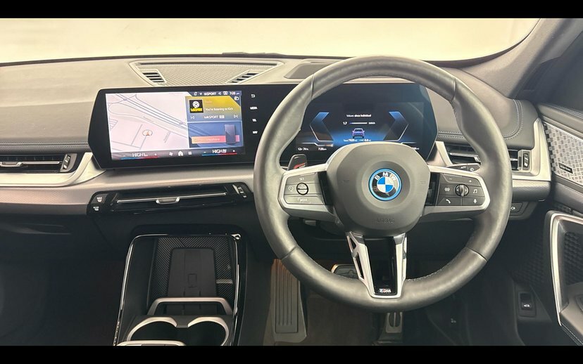 BMW iX1 Ix1 Edrive20 M Sport YL25CXN Blue #5