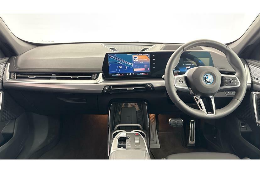 BMW iX1 230Kw Xdrive30 M Sport 65Kwh Silver #4