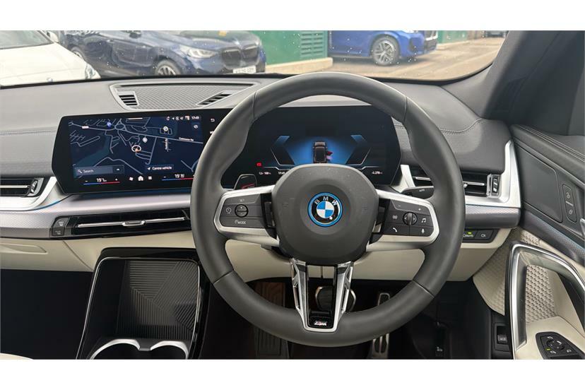 BMW iX2 150Kw Edrive20 M Sport 65Kwh Black #5