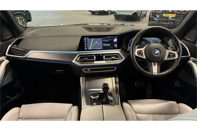 BMW X5 Xdrive45e M Sport Black #4