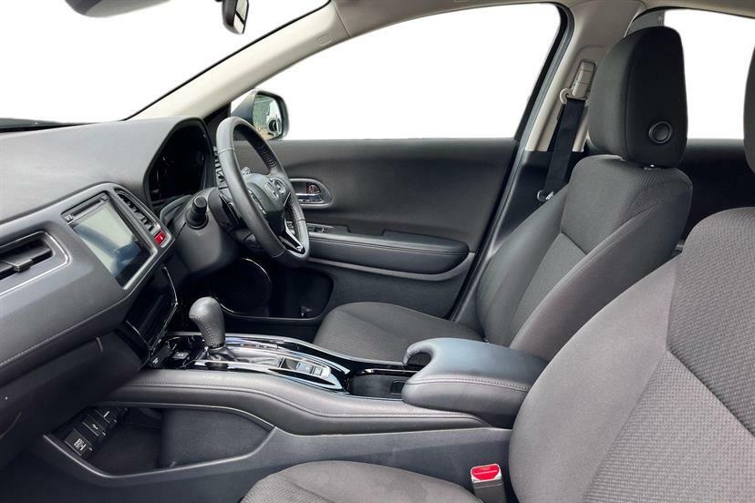 Honda Hr-V 1.5 I-vtec Se Navi Cvt Silver #2