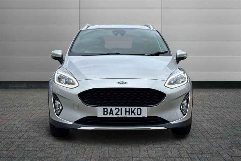 Ford Fiesta Silver #5