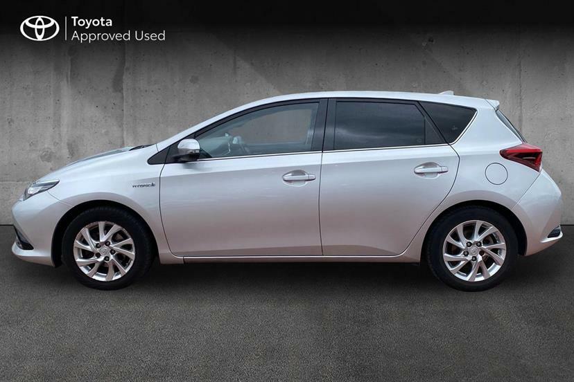 Toyota Auris Excel Blue #17
