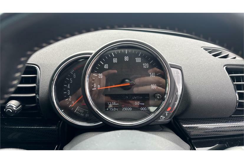 Mini Clubman  Black #8