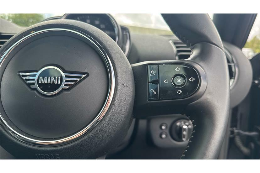Mini Clubman  Black #17