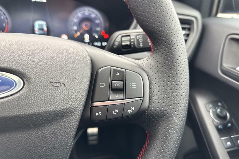 Ford Focus Focus St-line Mhev Black #32