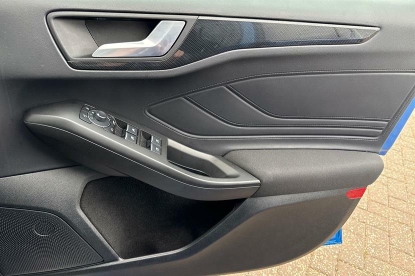 Ford Focus Focus St-line Mhev Black #10