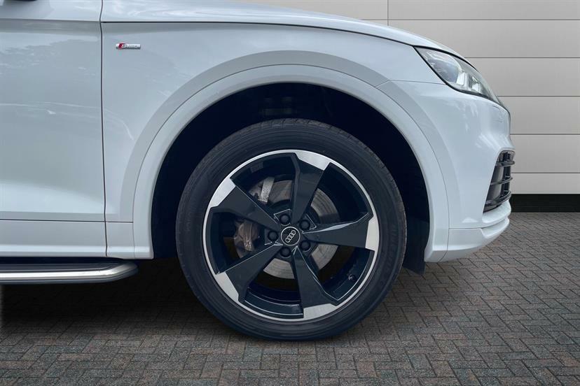 Audi Q5 40 Tdi Quattro Black Edition S Tronic White #5