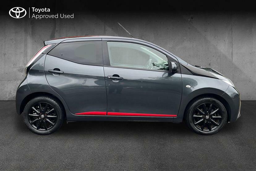 Toyota Aygo 1.0 Vvt-i X-press Grey #3