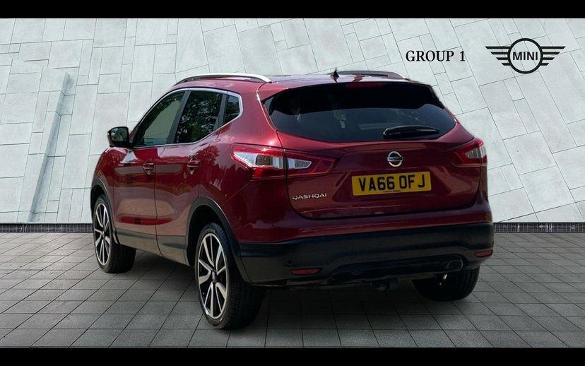 Nissan Qashqai 1.6 Dci Tekna Suv Xtron 2Wd 130 Ps VA66OFJ Red #2