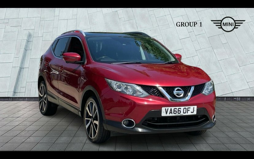 Nissan Qashqai 1.6 Dci Tekna Suv Xtron 2Wd 130 Ps VA66OFJ Red