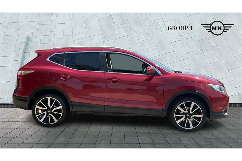 Nissan Qashqai 1.6 Dci Tekna Xtronic Red #3