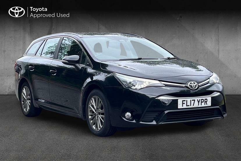 Toyota Avensis 1.6D Business Edition Black