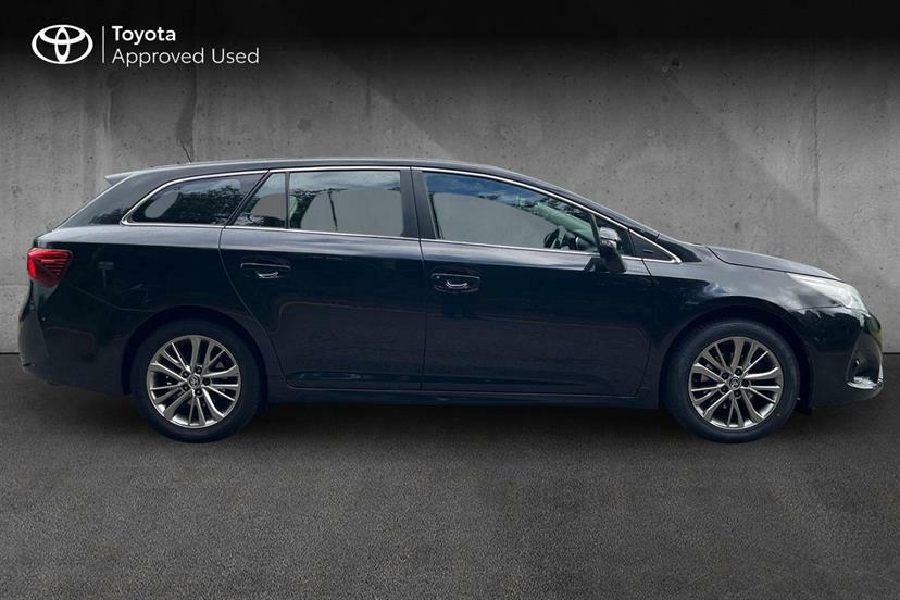 Toyota Avensis 1.6D Business Edition Black #4
