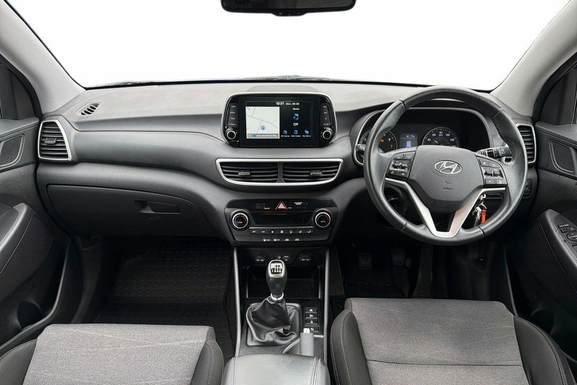 Hyundai Tucson 1.6 Gdi Se Nav Suv 132 Ps KP69YEE Blue #6