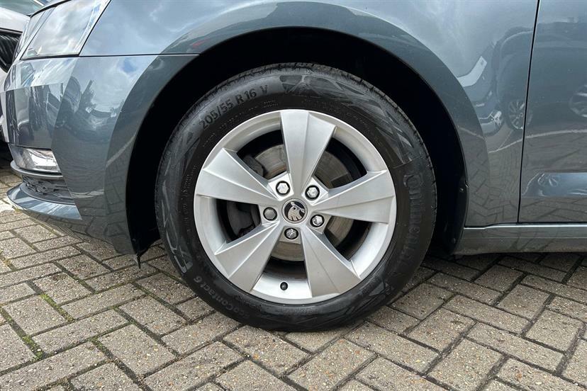 Skoda Octavia 2L Vrs Grey #11