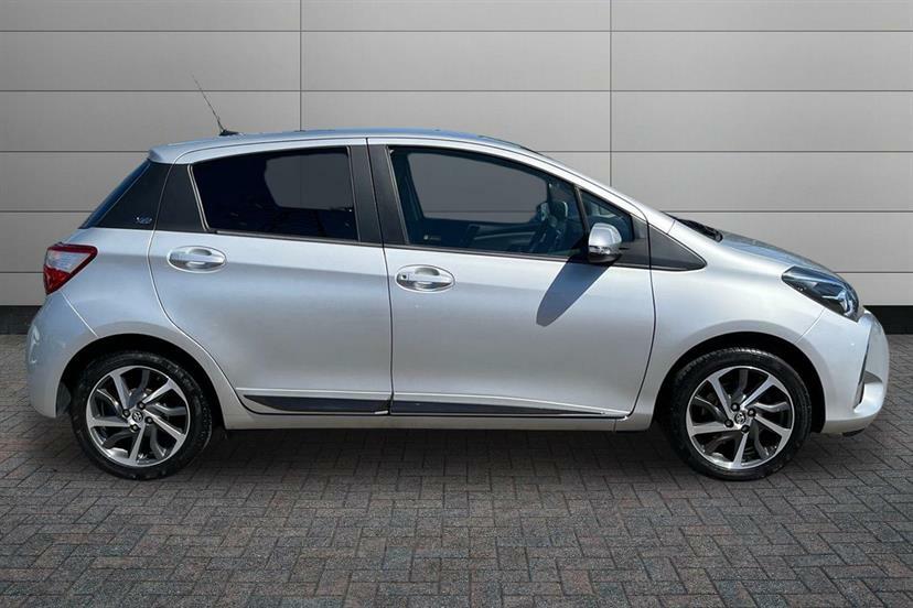 Toyota Yaris 1.5 Vvt-i Y20 Bi-tone Silver #4