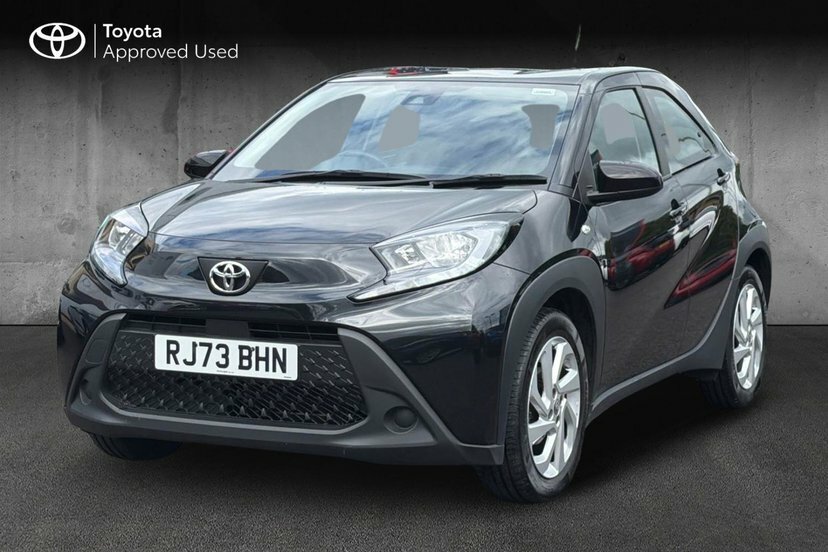 Toyota Aygo X 1.0 Vvt-i Pure Hatchback X-shift 72 Ps RJ73BHN Black #3