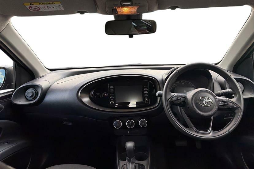 Toyota Aygo X 1.0 Vvt-i Pure Black #5