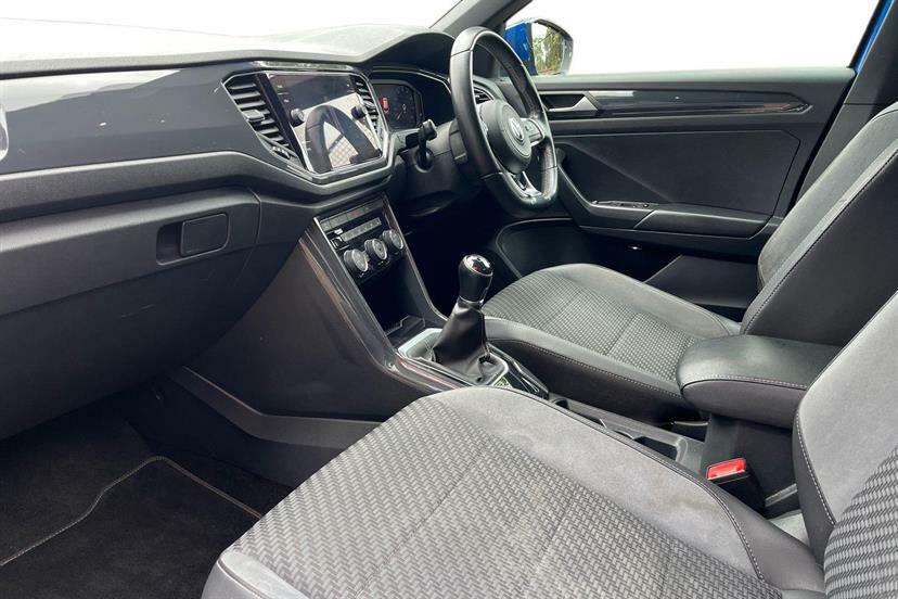 Volkswagen T-Roc Black #2