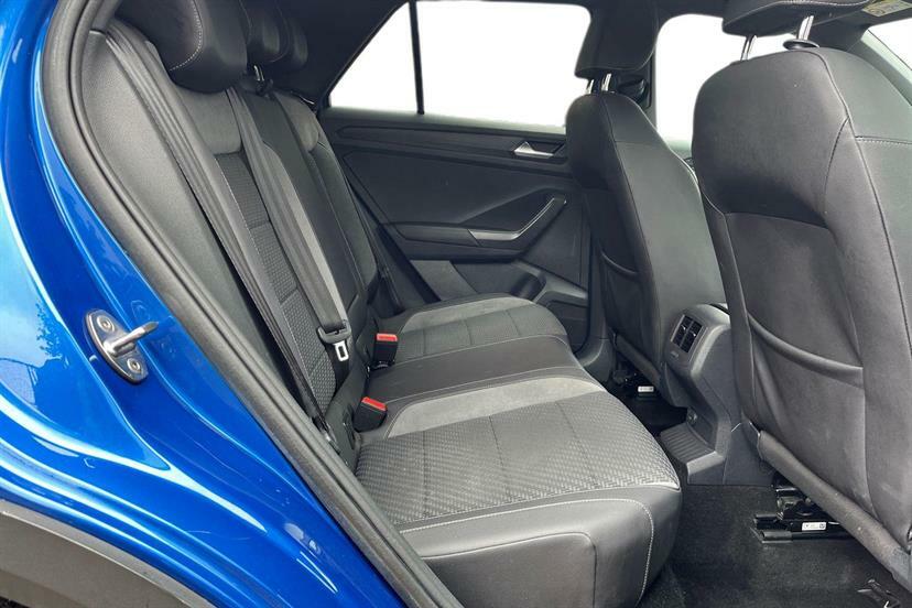 Volkswagen T-Roc Black #9