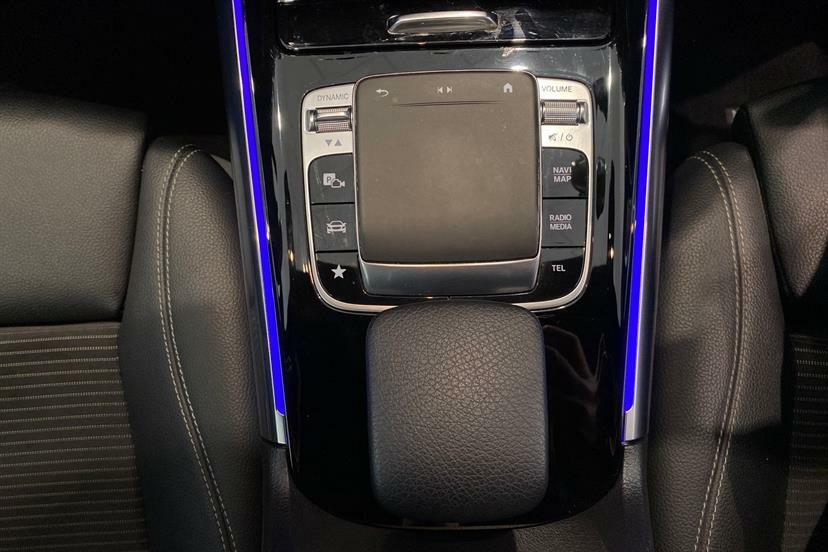 Mercedes-Benz B Class Mpv Black #41