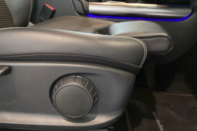 Mercedes-Benz B Class Mpv Black #40