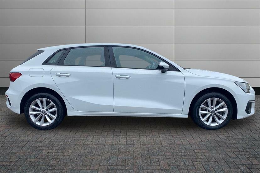 Audi A3 30 Tfsi Technik White #3